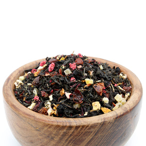 Μαύρο Τσάι Φρούτα του Δάσους σε ξύλινο μπωλ